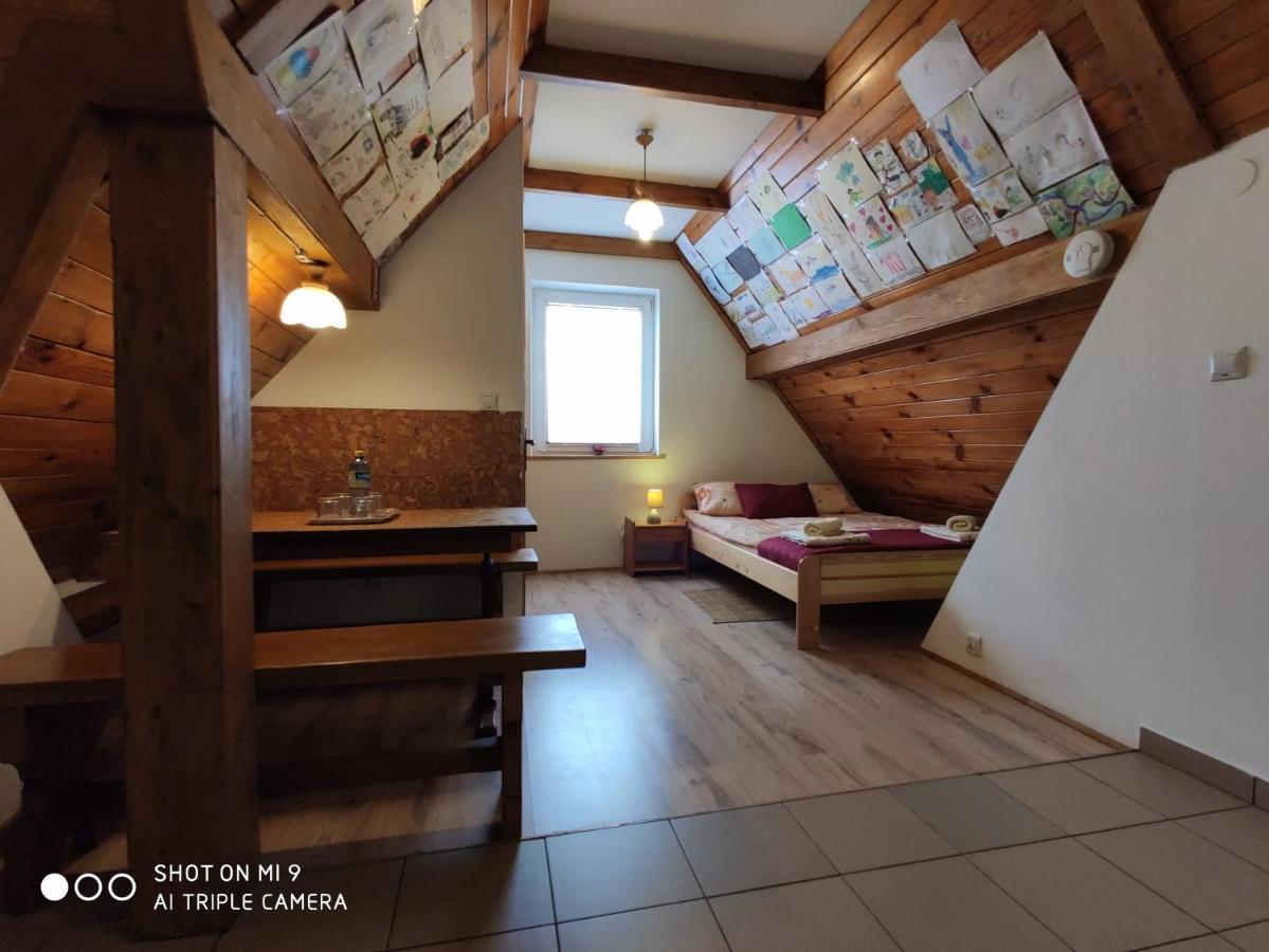 Apartament-Studio, Pokoje U Lucy Rabka-Zdrój Exterior photo