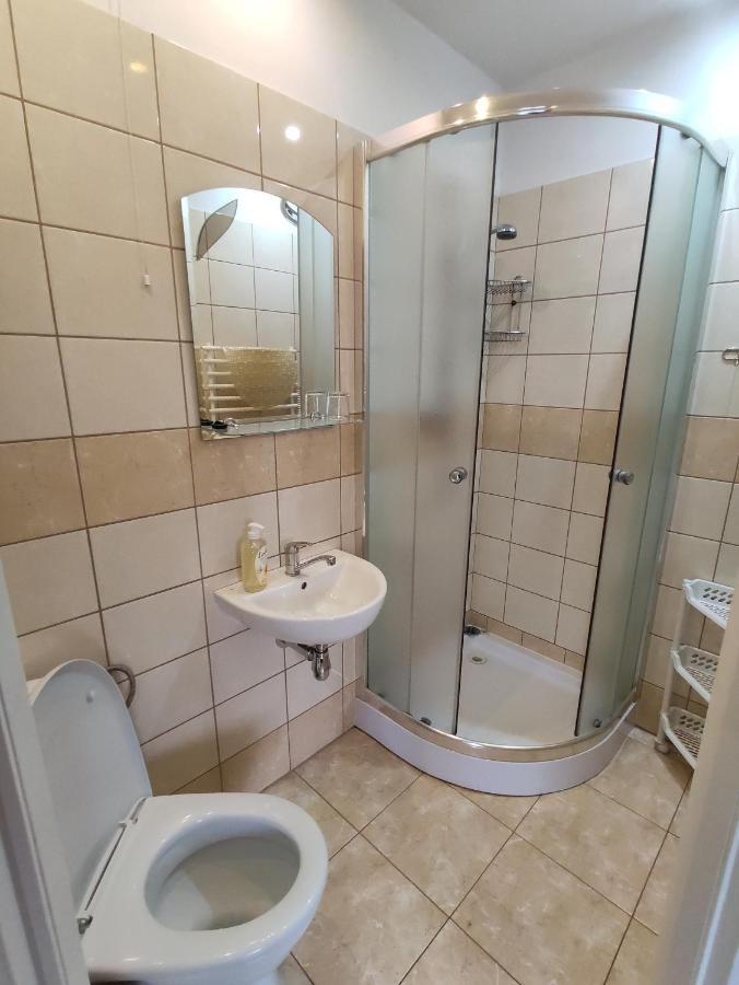 Apartament-Studio, Pokoje U Lucy Rabka-Zdrój Exterior photo